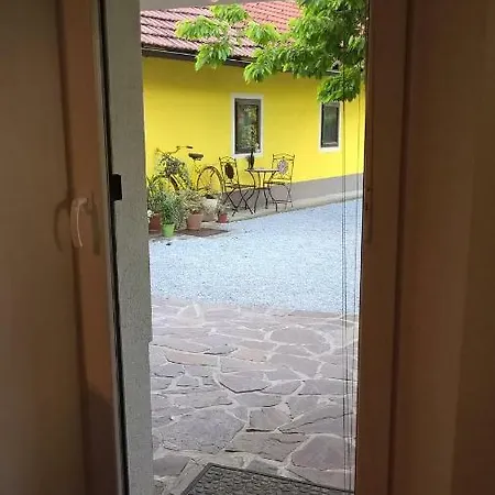 Yellow House * Laibach